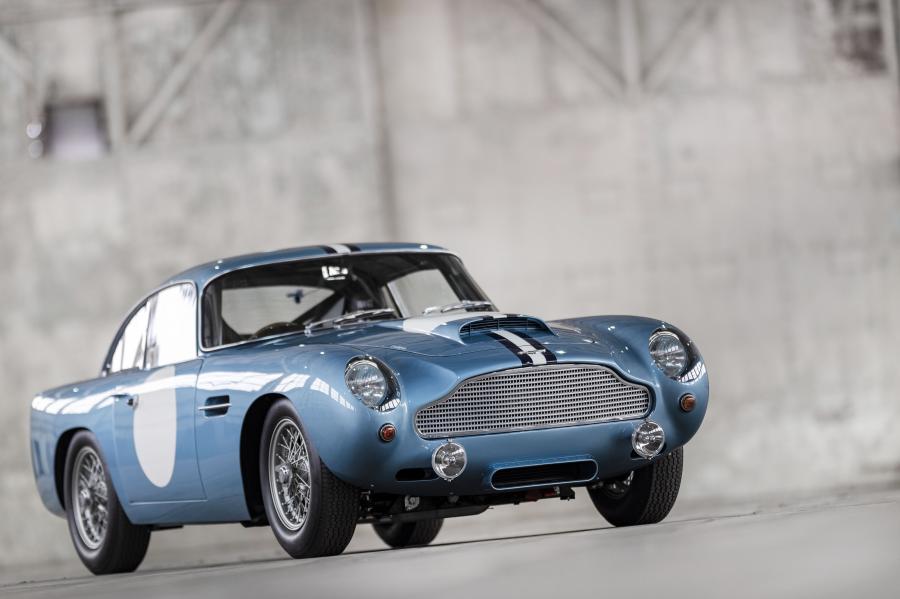  Aston Martin DB4 GT Continuation 2017 года  (UK) (фото 17 из 90)